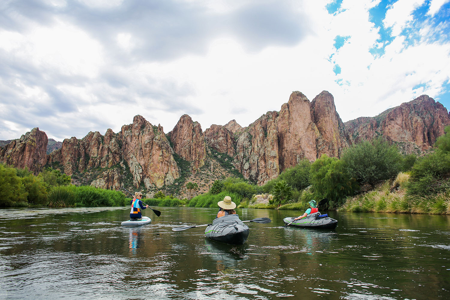 WOMEN'S YOGA ADVENTURE HEALING RETREAT ARIZONA